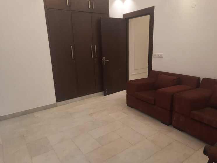 Room, boutique-residential-apartments-d-6-4 3 Bedroom 2500 Sq.Ft. Apartment In Vasant Vihar Delhi 8852143