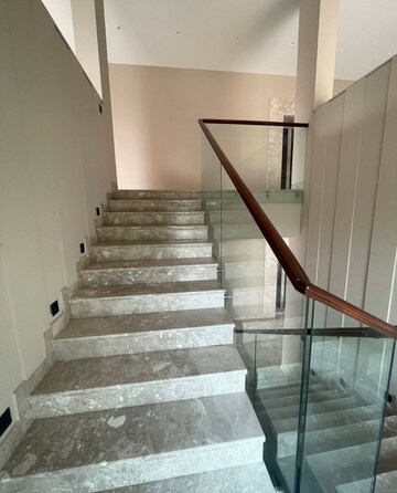 Staircase in 5 BHK Apartment at Palm Residency Chhatarpur, Chattarpur – for Rent