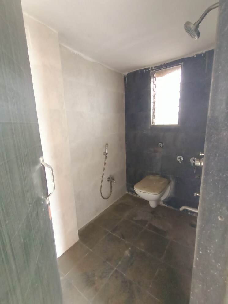 Bathroom, dombivli west 2 Bedroom 950 Sq.Ft. Apartment In Dombivli West Thane 8852169