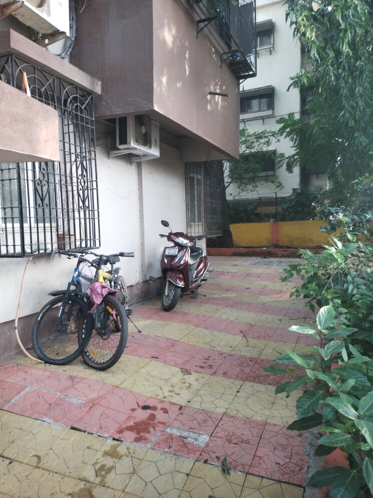  Parking, konkan-prantiya 2 Bedroom 650 Sq.Ft. Apartment In Kurla East Mumbai 8852191