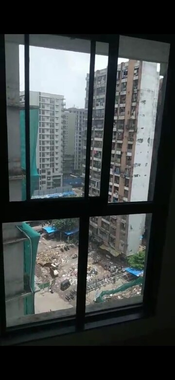 Kitchen in 1.5 BHK Apartment at Parsn Nehru Nagar Panchratna CHS, Kurla East – for Rent