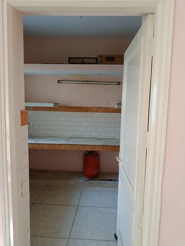 Bathroom in 1 BHK Villa at Saket – for Rent