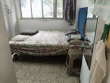 Bedroom in 4 BHK Apartment at Nirman Park, Andheri East – for Rent