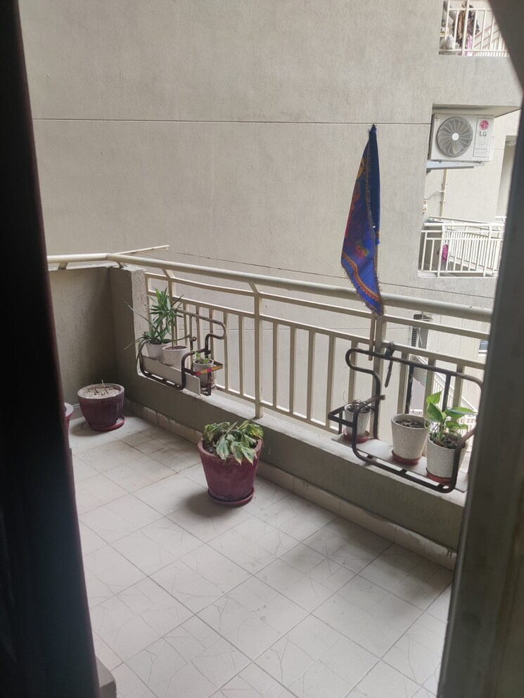 Balcony, prateek-wisteria 2.5 Bedroom 1135 Sq.Ft. Apartment In Sector 77 Noida 8852255