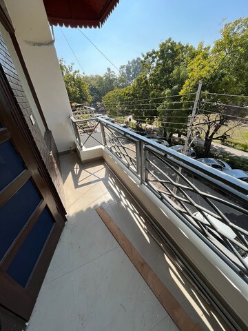 Balcony in 2 BHK Builder Floor at Sector 22 – for Rent