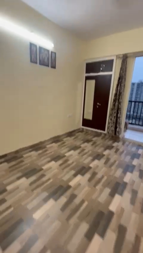 2.5 BHK Apartment For Rent in La Residentia