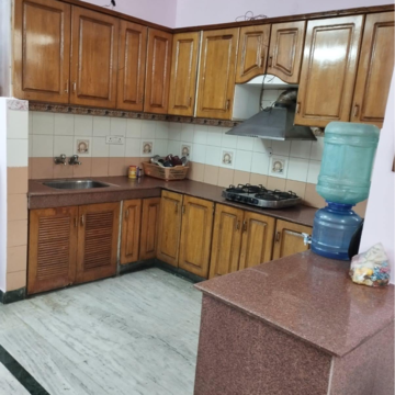 Kitchen in 3 BHK Builder Floor at Ansal Plaza Sector-23, Carterpuri Village – for Rent