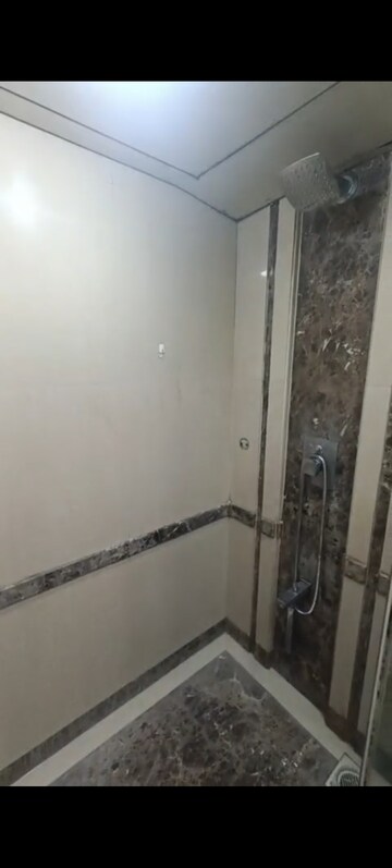 Furnished Amenities in 1 BHK Apartment at Landmark Tower, Dadar East – for Rent