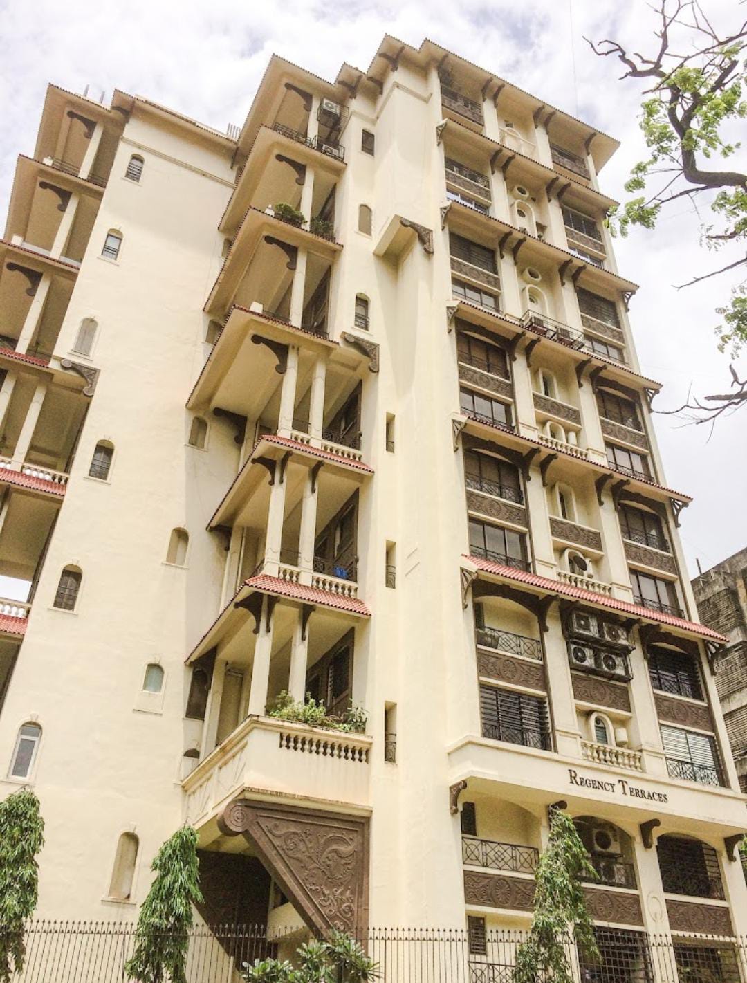 3 BHK + Servant Room 2200 Sq.Ft. Apartment in Regency Terrace