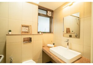 Bathroom in 3 BHK Apartment at K Raheja Vistas, Powai – for Sale