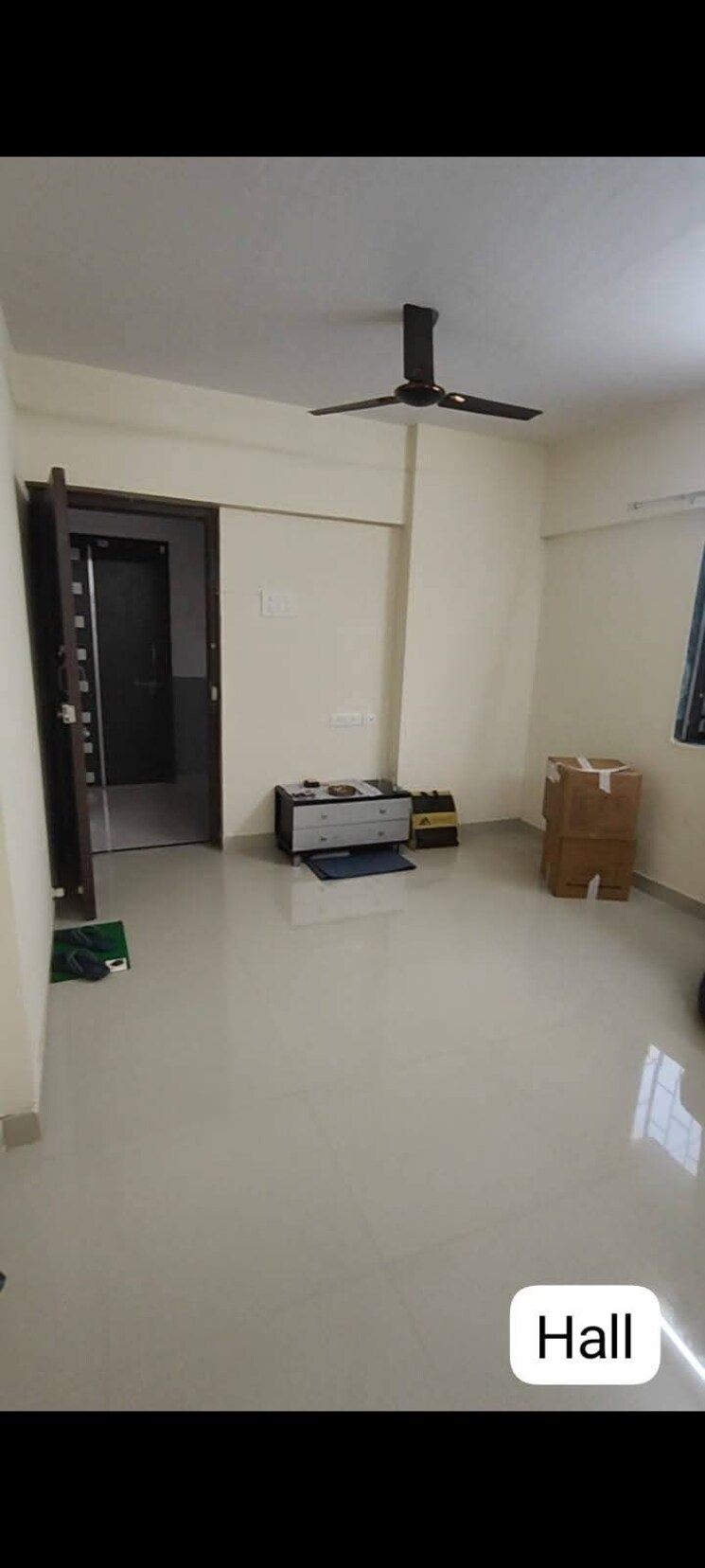 Living Room, manorath-chs-parel 1 Bedroom 350 Sq.Ft. Apartment In Parel Mumbai 8852331