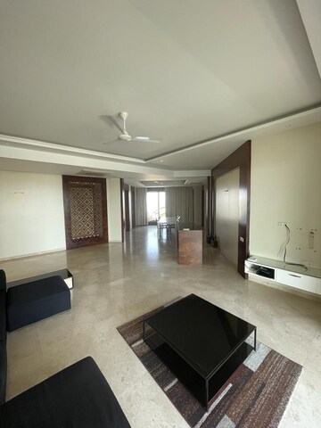 Living Room in 4 BHK Apartment at Bandra Anand Vihar, Bandra West – for Rent