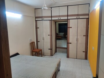 Bedroom in 2 BHK Apartment at Arvasu Chs Ltd, Santacruz West – for Rent