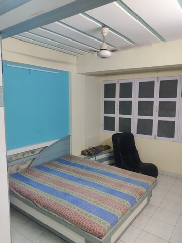 Bedroom in 2 BHK Apartment at Arvasu Chs Ltd, Santacruz West – for Rent