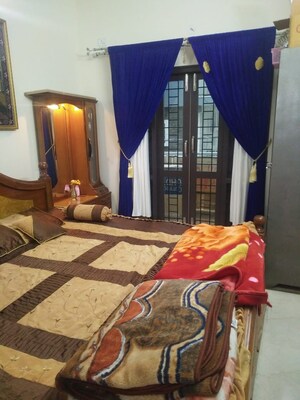 Bedroom in 3 BHK Apartment at Rt Nagar – for Sale