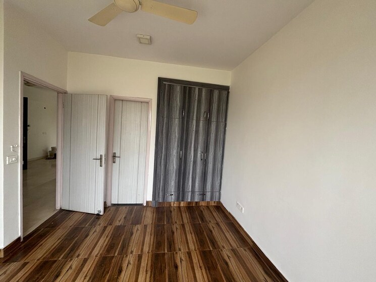 undefined, bptp-astaire-gardens 3 Bedroom 1100 Sq.Ft. Apartment In Sector 70a Gurgaon 8852353