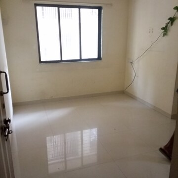 Room in 1 BHK Apartment at Aastha Heights, Goregaon West – for Rent