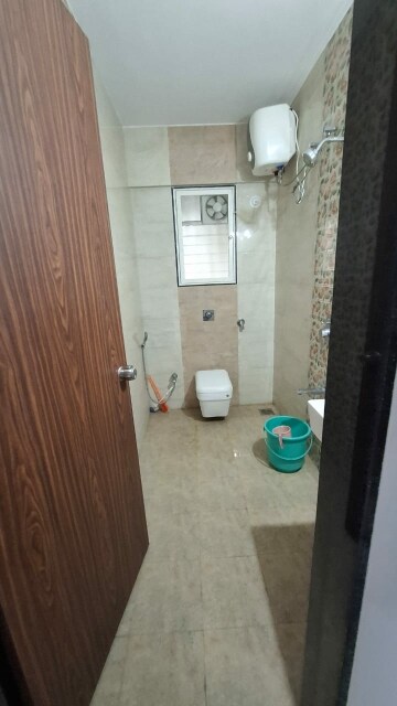 Bathroom in 1 RK Apartment at Karve Nagar – for Rent