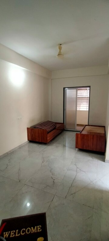 Living Room in 1 RK Apartment at Karve Nagar – for Rent