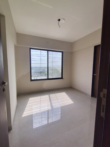 Room in 2 BHK Apartment at Menlo Homes Next, Kharadi – for Rent