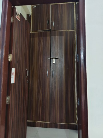 Furnished Amenities in 3 BHK Builder Floor at Sector 15 ii – for Rent