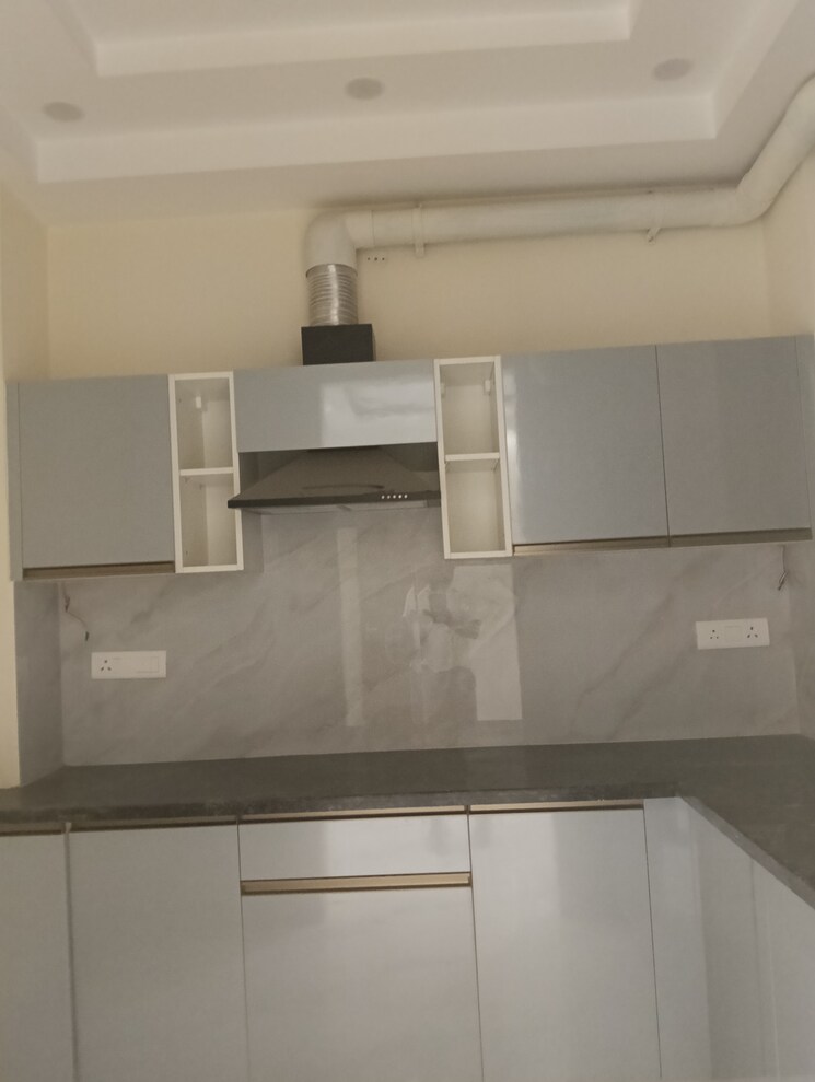 Kitchen, iffco colony 2 Bedroom 1200 Sq.Ft. Builder Floor In Iffco Colony Gurgaon 8852413
