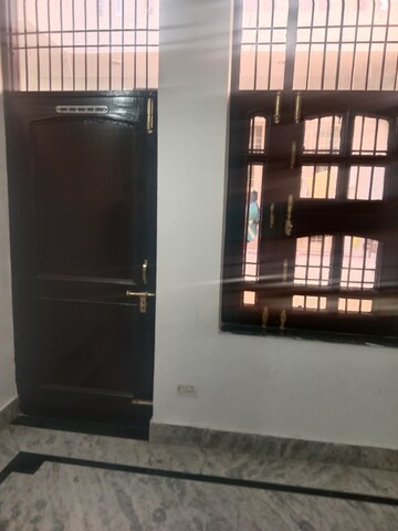 Room in 2 BHK Builder Floor at Huda – for Rent