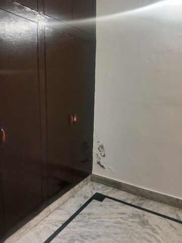 Furnished Amenities in 2 BHK Builder Floor at Huda – for Rent