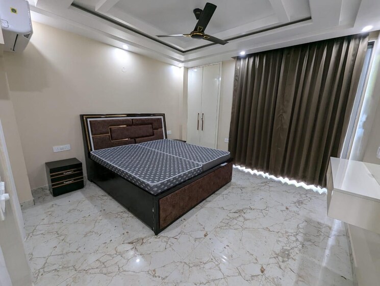 Bedroom, sector 51 3 Bedroom 2400 Sq.Ft. Builder Floor In Sector 51 Gurgaon 8852415