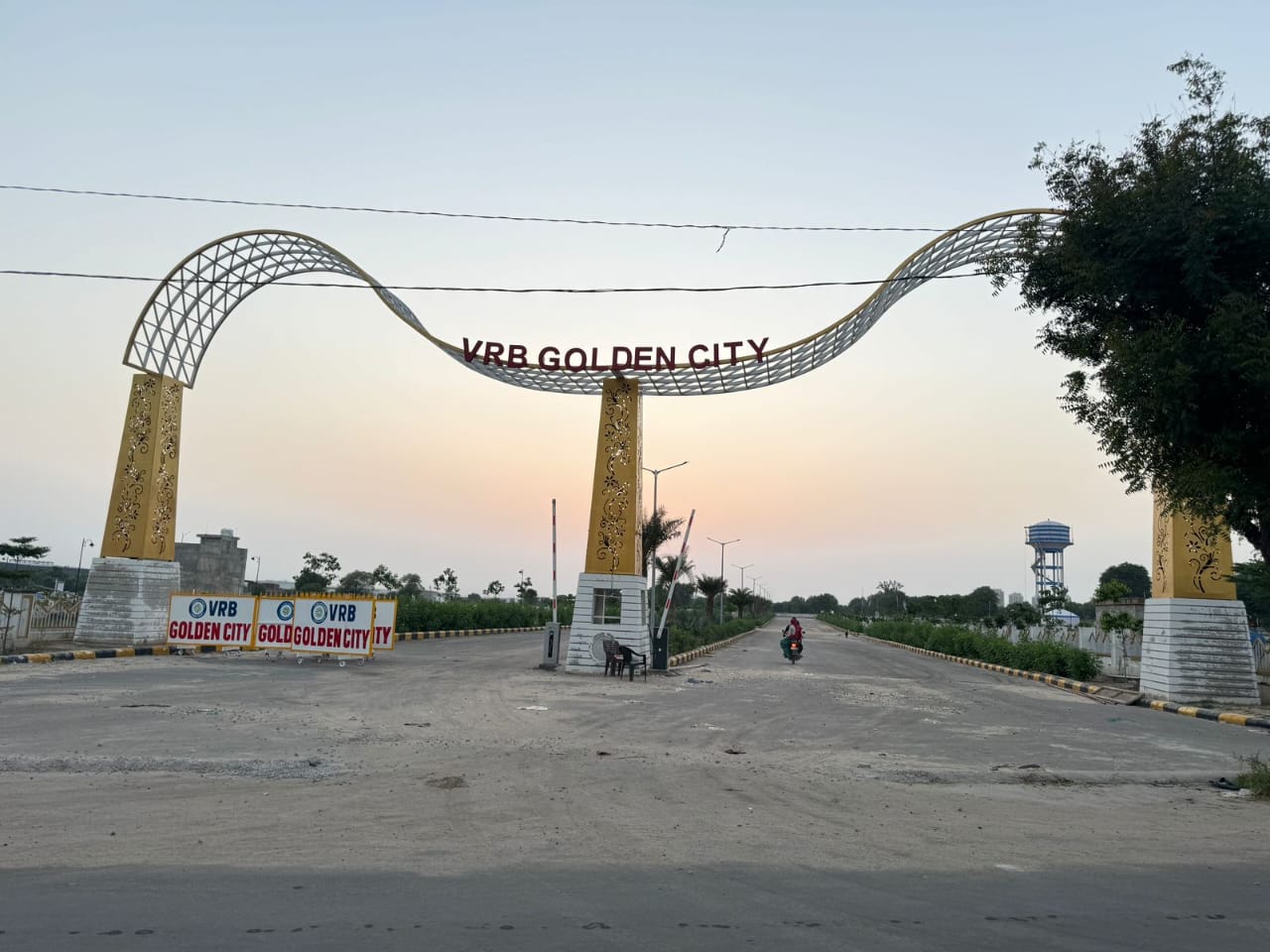 Plot For Sale in Nirvana 