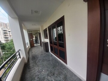 Room in 3 BHK Apartment at Kondapur – for Rent