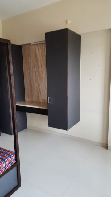 Room in 3 BHK Apartment at Park Grandeur, Baner – for Rent