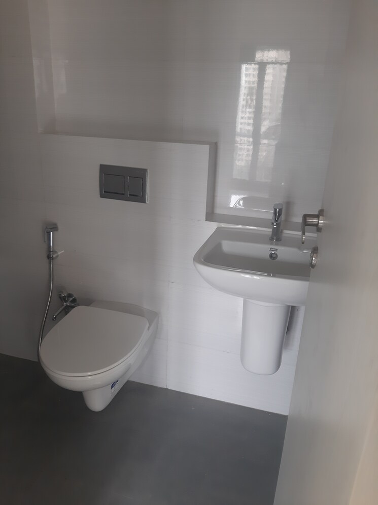 Bathroom, neptune-living-point 1.5 Bedroom 630 Sq.Ft. Apartment In Bhandup West Mumbai 8852471