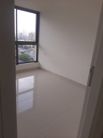 Furnished Amenities in 1.5 BHK Apartment at Neptune Living Point, Bhandup West – for Rent