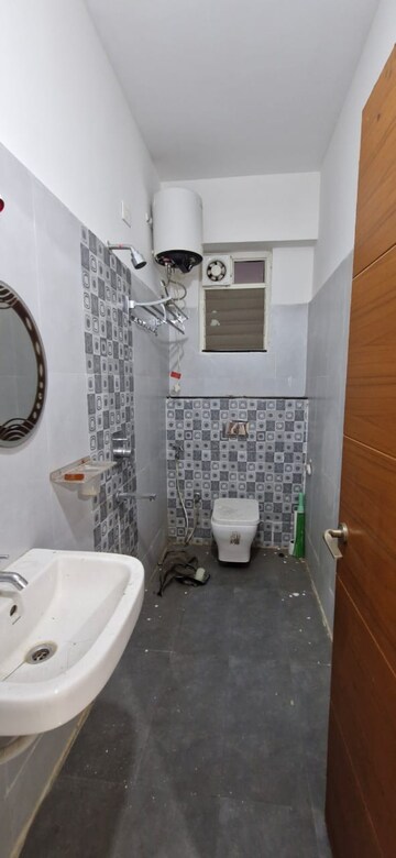 Bathroom in 3 BHK Builder Floor at Kondapur – for Rent