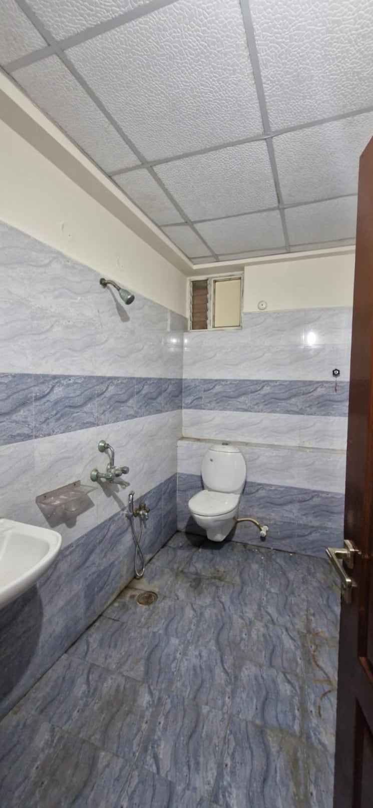Bathroom, kondapur 3 Bedroom 1950 Sq.Ft. Builder Floor In Kondapur Hyderabad 8852486