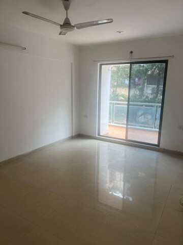 Room in 2 BHK Apartment at Sky One Kalyani Nagar, Kalyani Nagar – for Rent