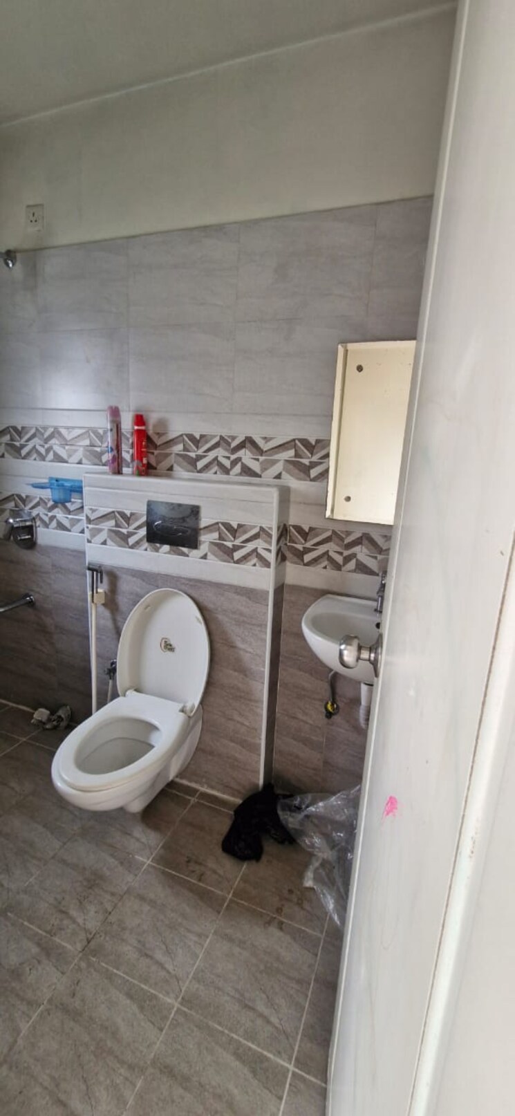 Bathroom, kondapur 3 Bedroom 1800 Sq.Ft. Builder Floor In Kondapur Hyderabad 8852522