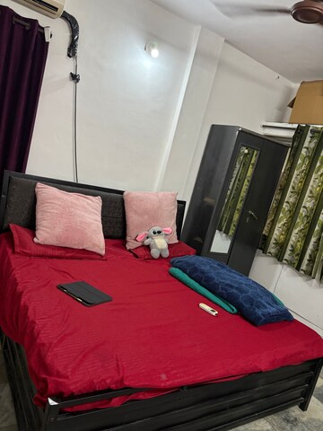 Bedroom in 1 BHK Apartment at Koregaon Park – for Rent