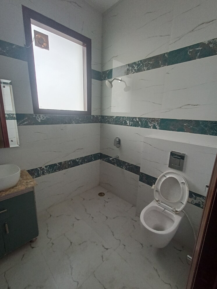 Team Area, sector 15 3 Bedroom 1850 Sq.Ft. Builder Floor In Sector 15 Panchkula 8852599