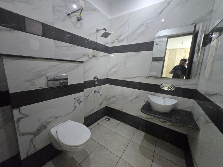 Attached Bathroom, sector 20 3 Bedroom 1550 Sq.Ft. Apartment In Sector 20 Panchkula 8852643