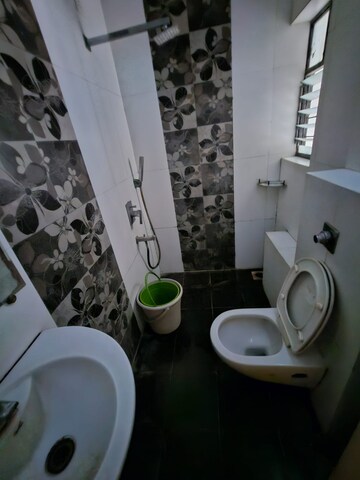 Master Bedroom in 2 BHK Apartment at Goel Ganga Carnation, Koregaon Park – for Rent