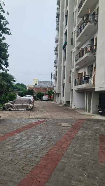2 BHK Apartment – Exterior View View at Jankipuram - for Rent