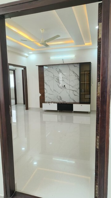 2 BHK Apartment For Rent in Hafeezpet