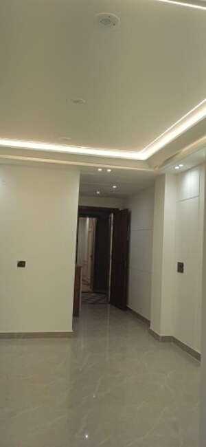 Building Lobby in 3 BHK Builder Floor at Palam – for Sale