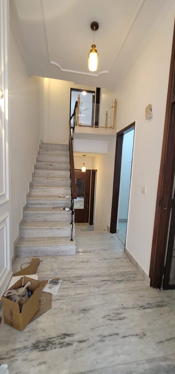 Living Room in 4 BHK Builder Floor at East Of Kailash – for Rent