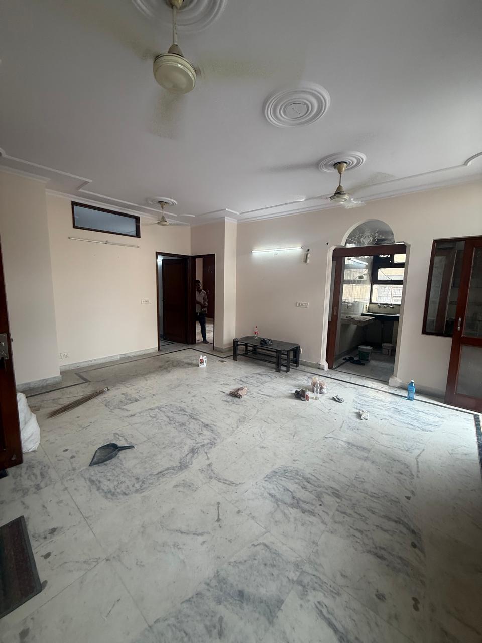 2 BHK Builder Floor For Rent in Kalkaji