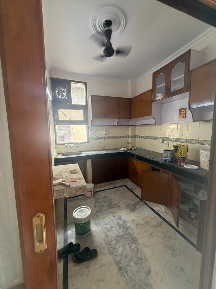 Kitchen, kalkaji 2 Bedroom 1300 Sq.Ft. Builder Floor In Kalkaji Delhi 8852895