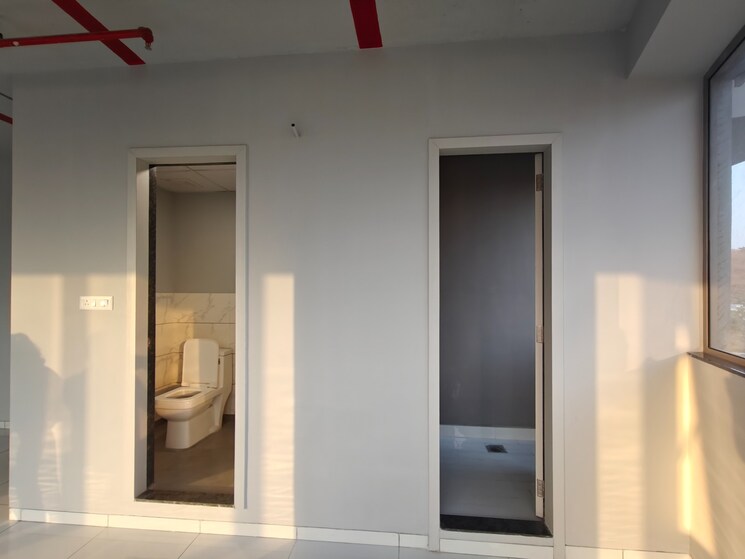 Room, vb-apex-business-court Commercial Office Space 500 Sq.Ft. In Gangadham Pune 8852863