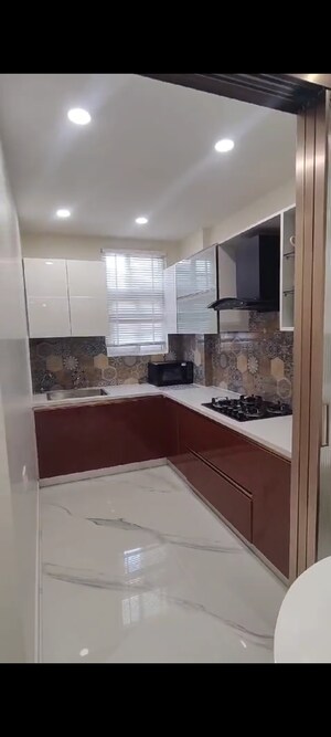 Kitchen in 2.5 BHK Builder Floor at JMS Primeland, Sector 95a – for Sale